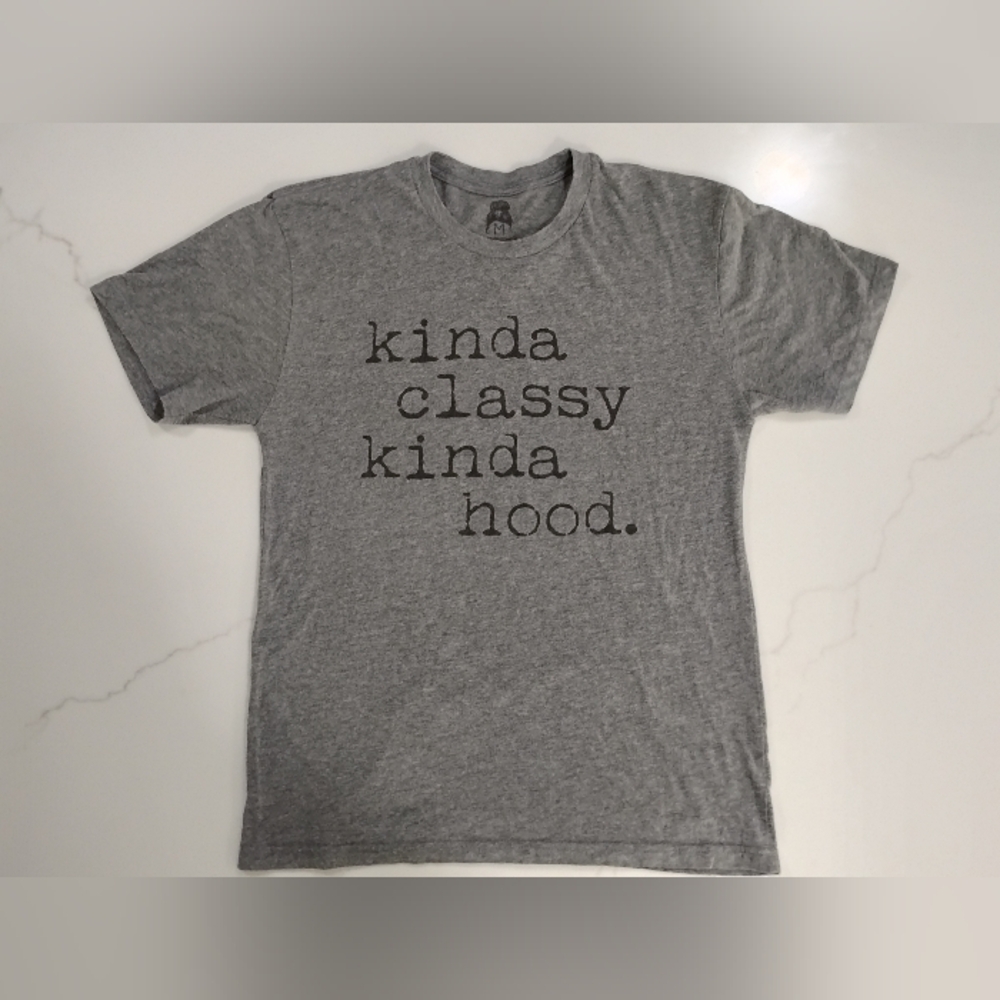 One Messy Bun Gray Graphic T-Shirt Size M